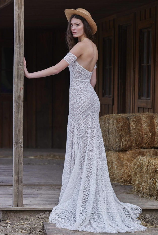 Willowby by Watters Nala Wedding Dress at Cicily Bridal